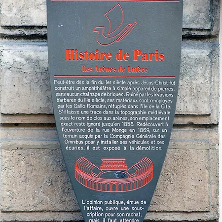 Hotel Des Arenes 3*
