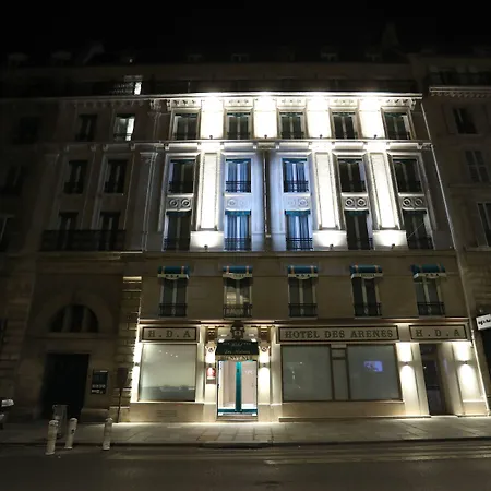 Des Arenes Parigi