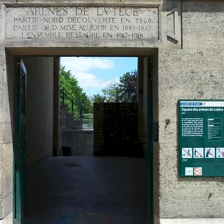 Hotel Des Arenes Parigi
