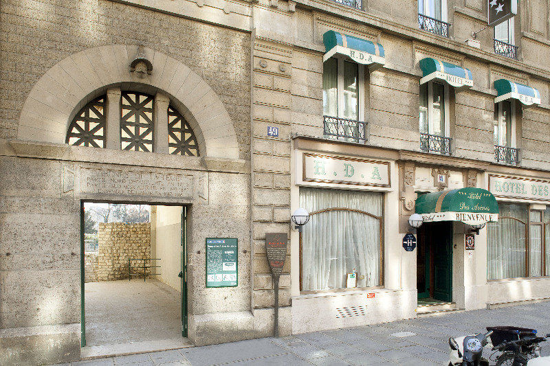 Des Arenes 3* Parigi