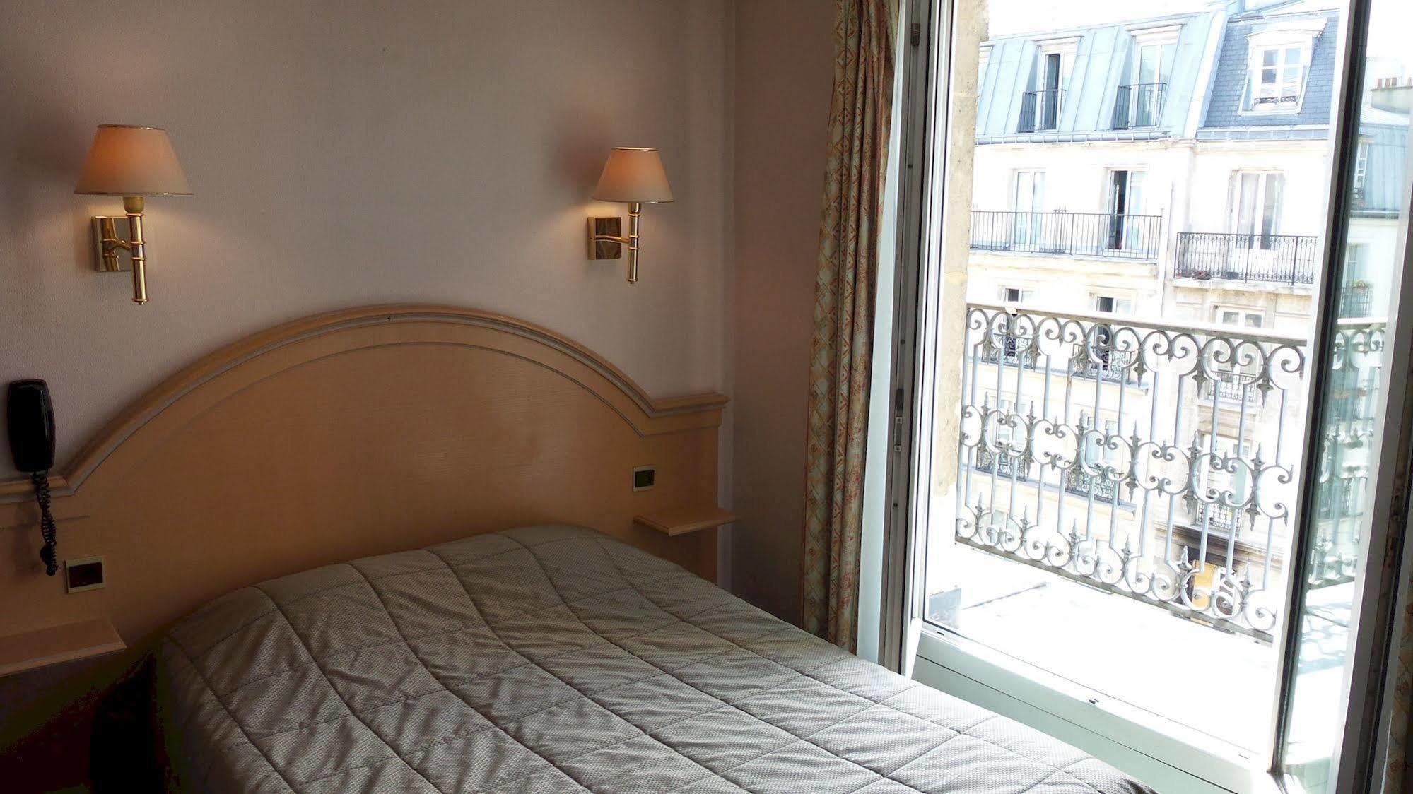 Des Arenes 3* Parigi